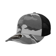 Decky 1054 - Camo Curve Bill Trucker Hat, 6 Panel Camo Trucker Cap